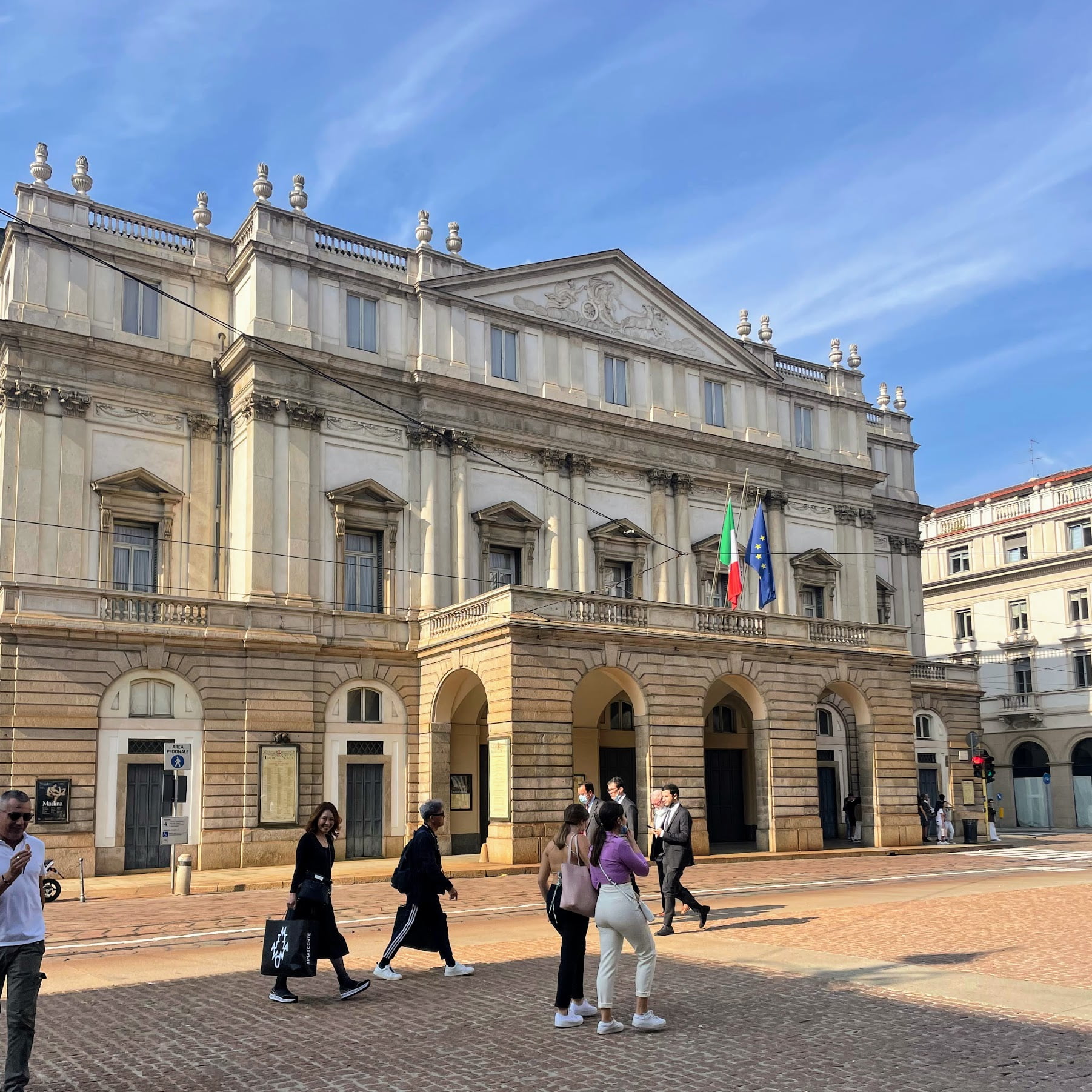 La Scalla Theater Andrea Abroad Milan