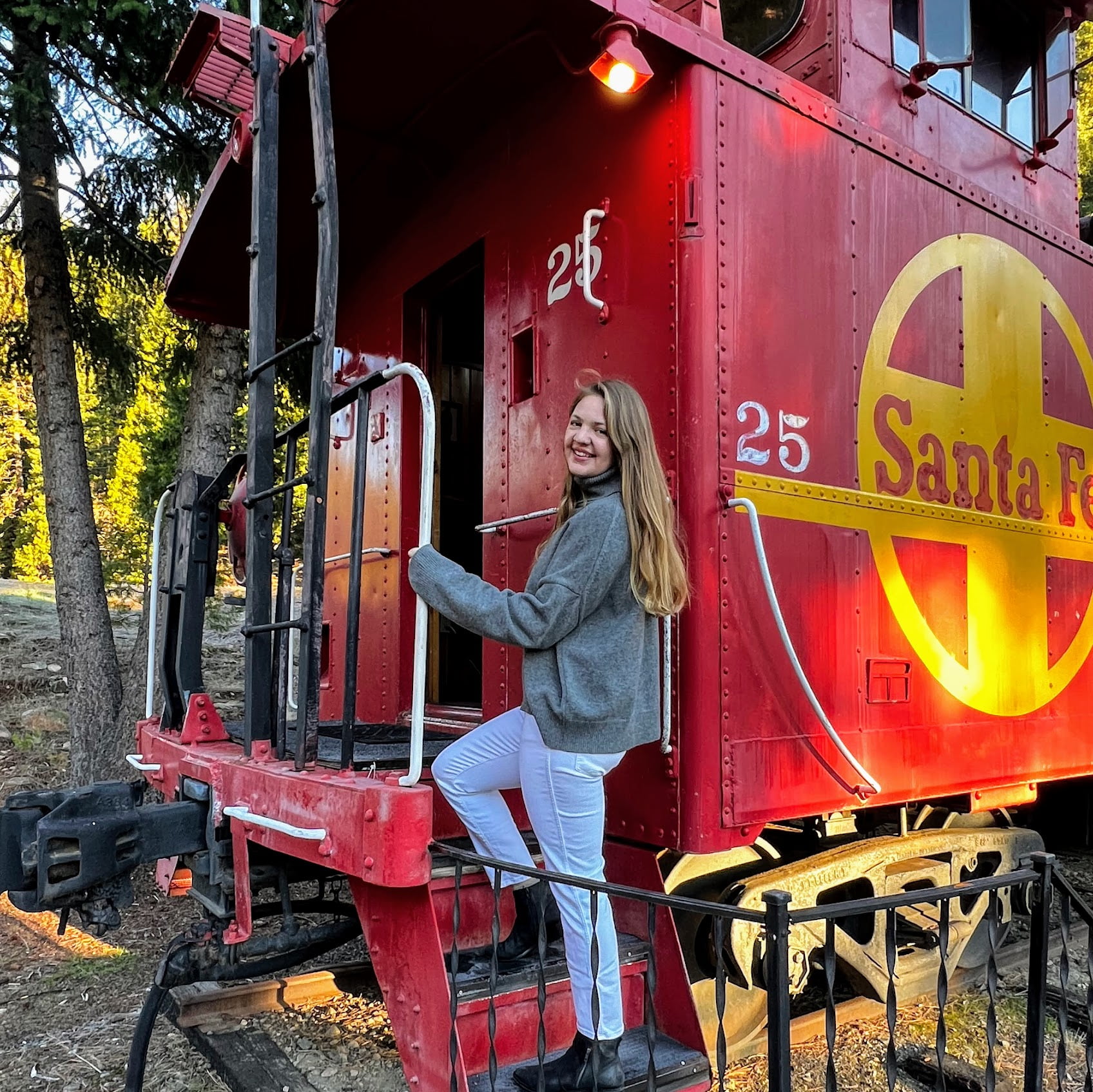 Dunsmuir Railroad park resort