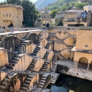 Panna Meena ka Kund