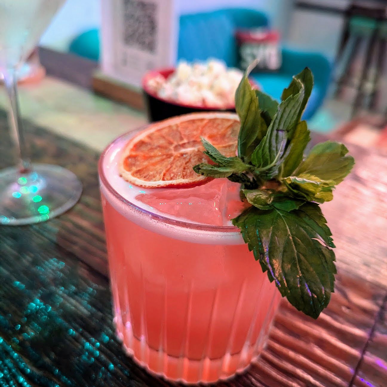 Aereo Cafe Bar