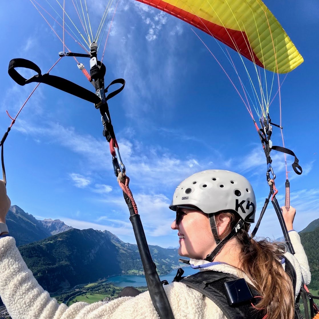 Paragliding in Interlaken