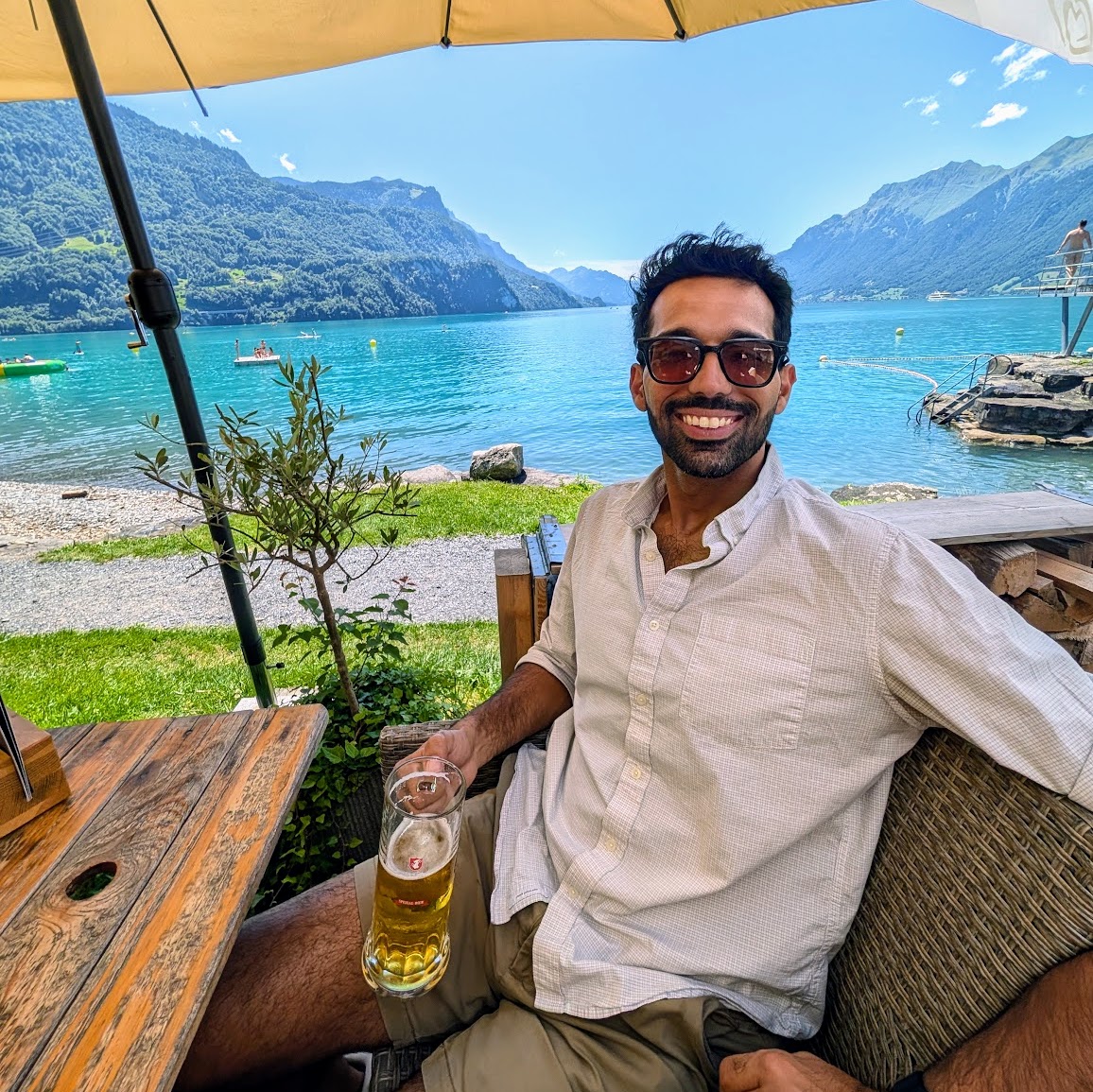 Lake Brienz Cafe