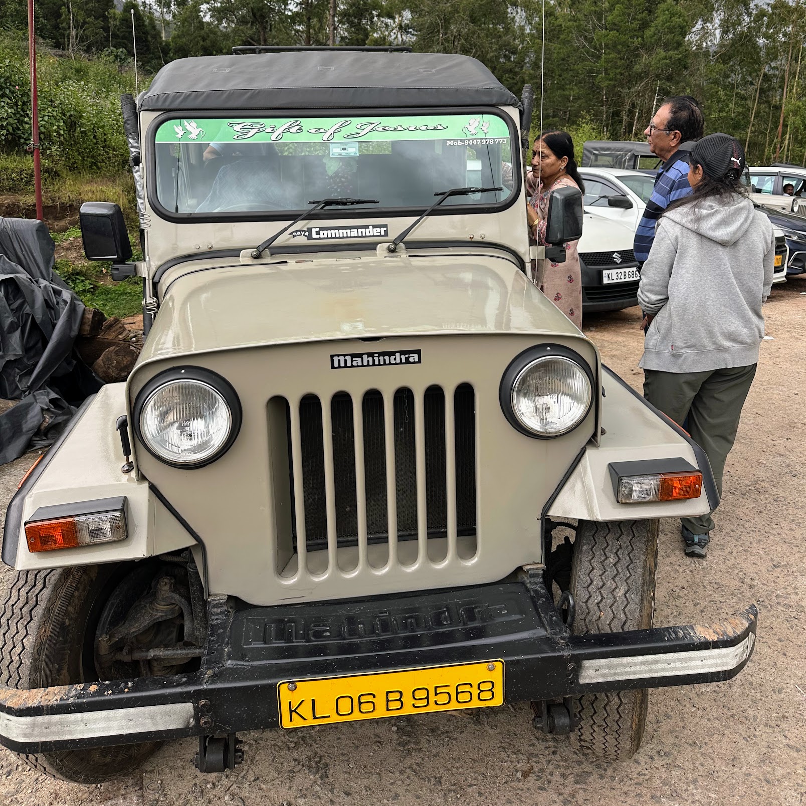 Jeep tour munnar