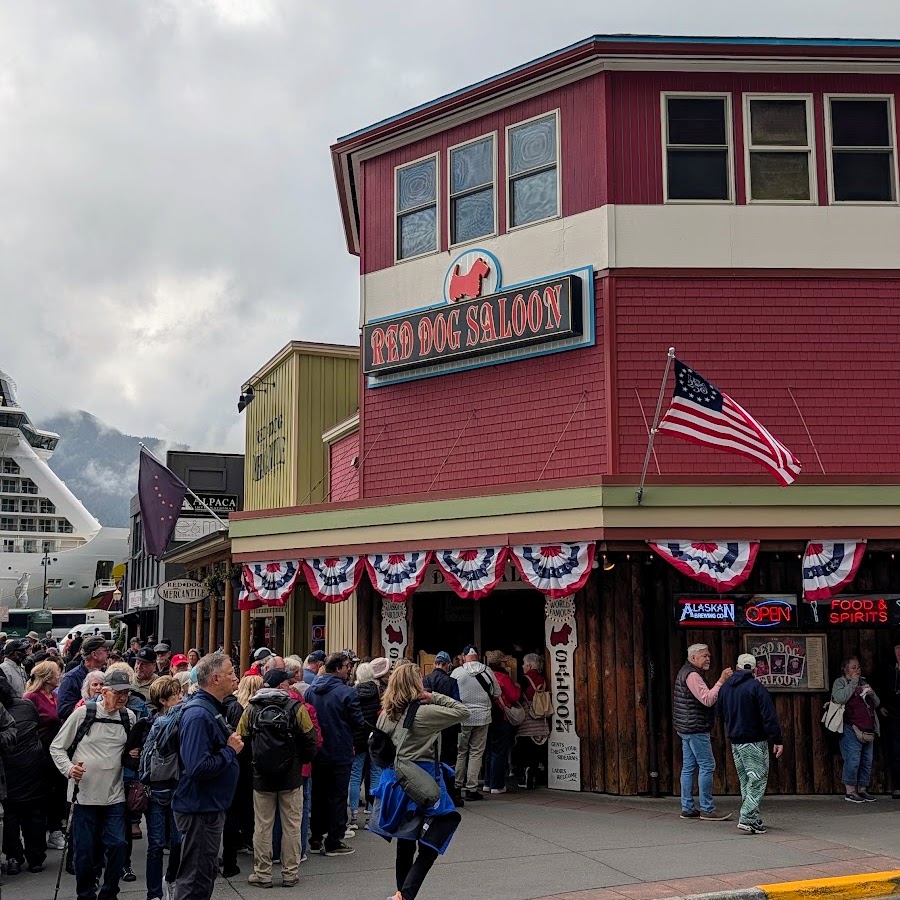 Crowded port in Juneau Alaska